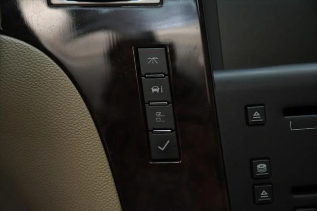 2009 Cadillac Escalade EXT Standard