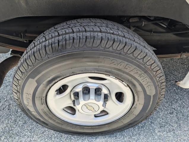 2011 Chevrolet Express LS