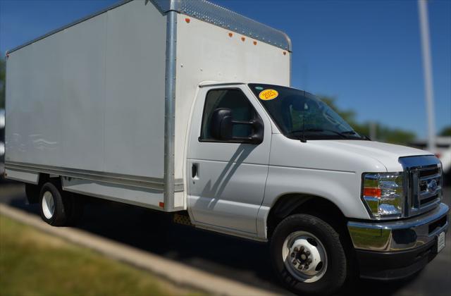 2025 Ford E-450 Cutaway Base