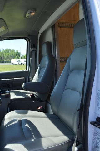 2025 Ford E-450 Cutaway Base