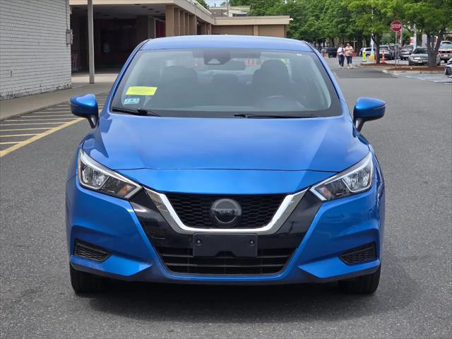 2021 Nissan Versa SV Xtronic CVT