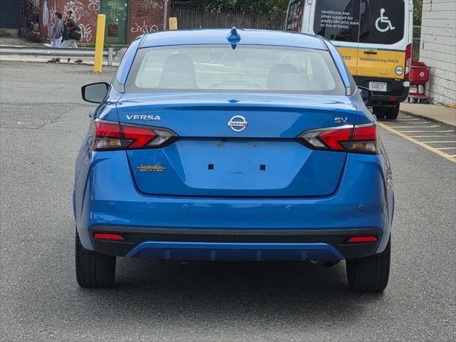 2021 Nissan Versa SV Xtronic CVT