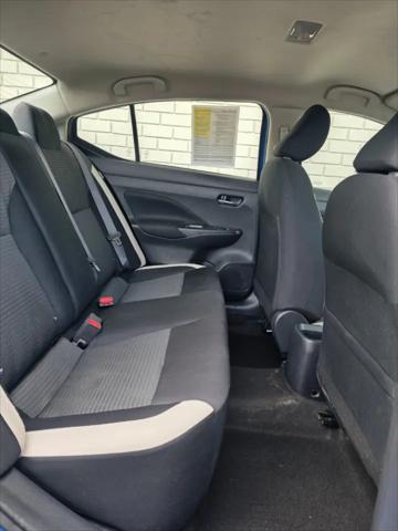2021 Nissan Versa SV Xtronic CVT
