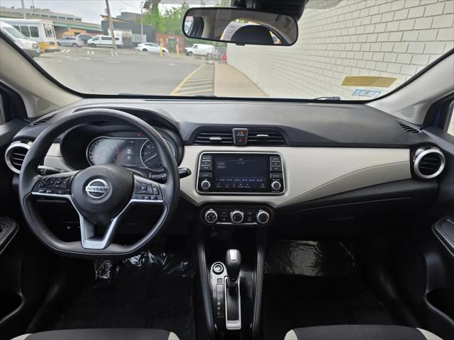 2021 Nissan Versa SV Xtronic CVT