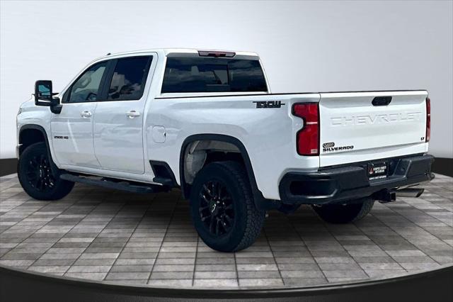 2025 Chevrolet Silverado 2500HD 4WD Crew Cab Standard Bed LT
