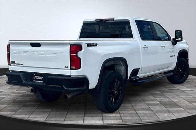 2025 Chevrolet Silverado 2500HD 4WD Crew Cab Standard Bed LT