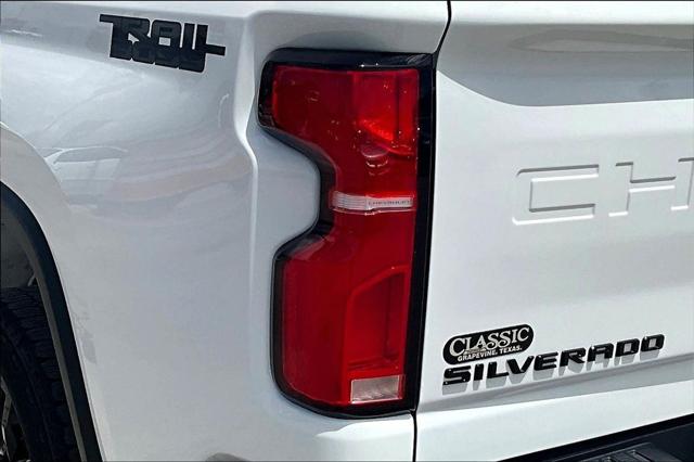 2025 Chevrolet Silverado 2500HD 4WD Crew Cab Standard Bed LT