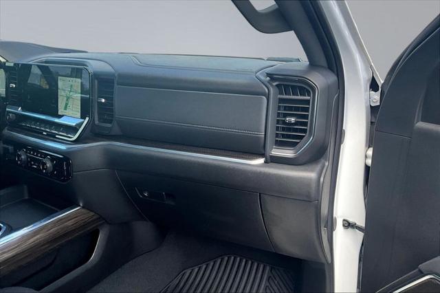 2025 Chevrolet Silverado 2500HD 4WD Crew Cab Standard Bed LT