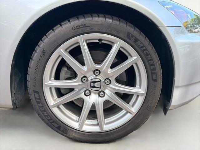 2004 Honda S2000 Base