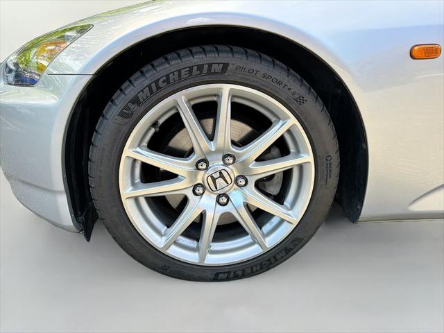 2004 Honda S2000 Base