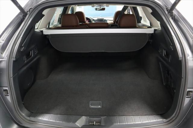 2020 Subaru Outback Touring XT