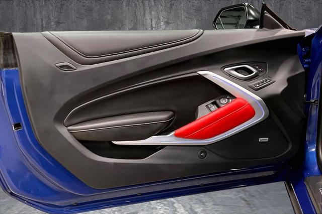 2023 Chevrolet Camaro RWD Coupe 2SS