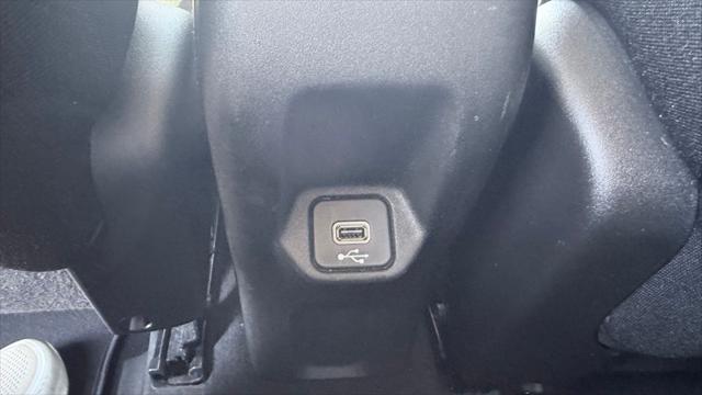 2021 Jeep Renegade Latitude FWD
