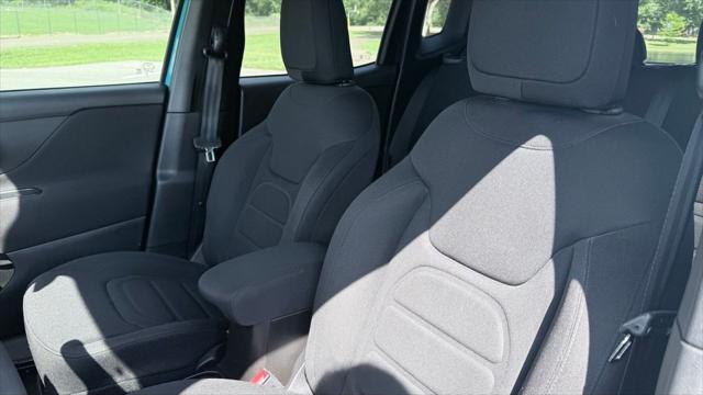 2021 Jeep Renegade Latitude FWD