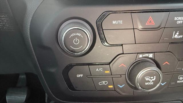 2021 Jeep Renegade Latitude FWD