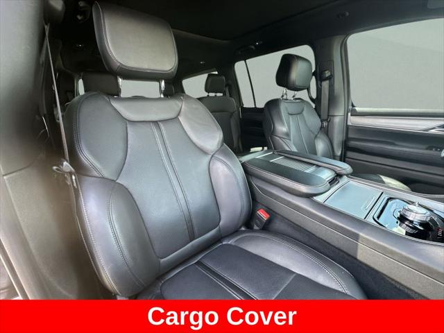 2023 Jeep Wagoneer Series II Carbide 4x4