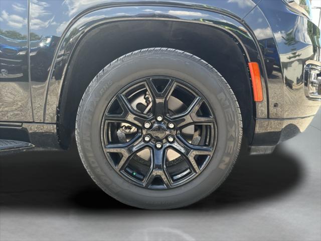 2023 Jeep Wagoneer Series II Carbide 4x4