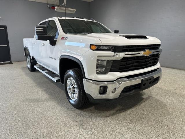 2024 Chevrolet Silverado 2500HD 4WD Crew Cab Standard Bed LT for sale in Endicott, NY
