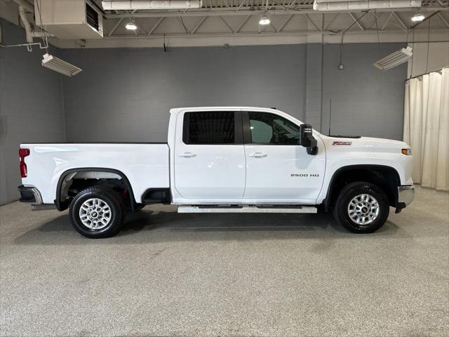2024 Chevrolet Silverado 2500HD 4WD Crew Cab Standard Bed LT