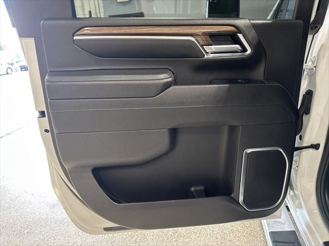2024 Chevrolet Silverado 2500HD 4WD Crew Cab Standard Bed LT