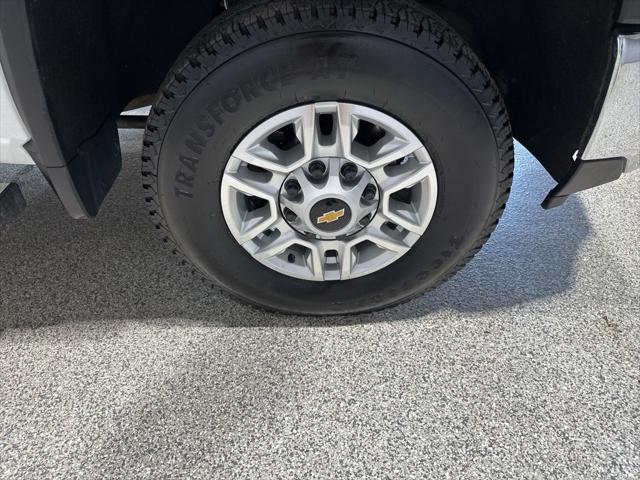 2024 Chevrolet Silverado 2500HD 4WD Crew Cab Standard Bed LT
