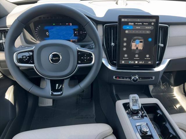 2026 Volvo XC90 Plug-In Hybrid Ultra, T8 AWD, Electric/Gasoline, Bright, 6 Seats