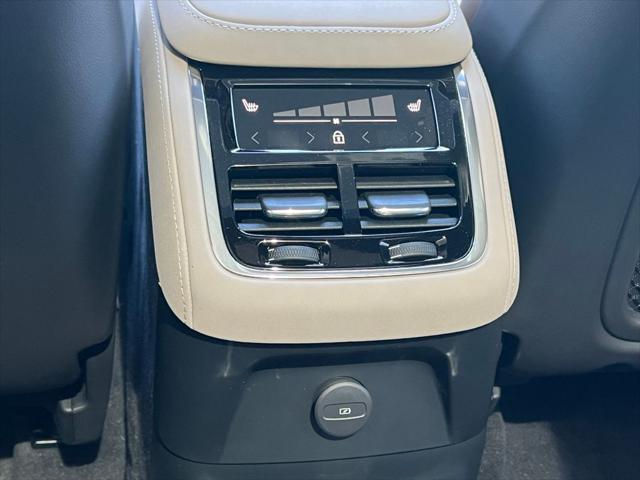 2026 Volvo XC90 Plug-In Hybrid Ultra, T8 AWD, Electric/Gasoline, Bright, 6 Seats
