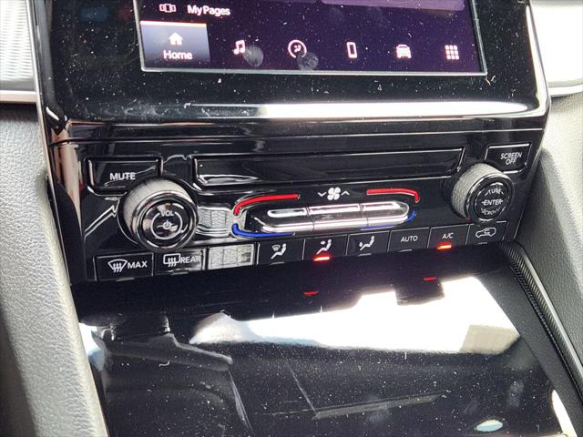 2026 Jeep Grand Cherokee Laredo 4x2
