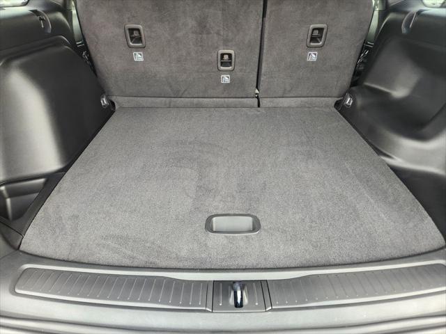 2026 Jeep Grand Cherokee Laredo 4x2