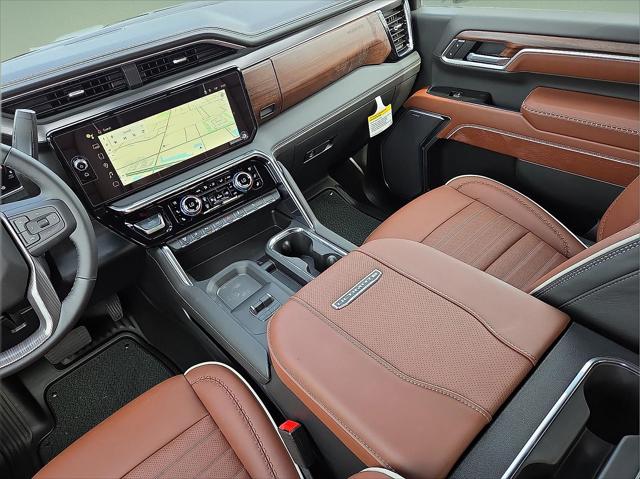 2026 GMC Sierra 2500HD Crew Cab, Standard Bed, Denali Ultimate, 4WD