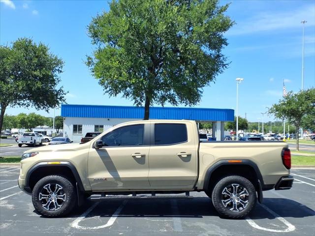 2023 GMC Canyon 4WD Crew Cab Short Box AT4