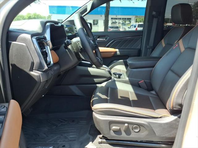 2023 GMC Canyon 4WD Crew Cab Short Box AT4