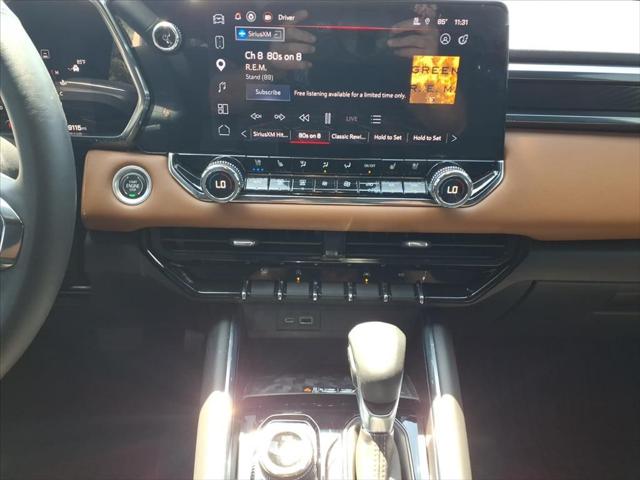 2023 GMC Canyon 4WD Crew Cab Short Box AT4