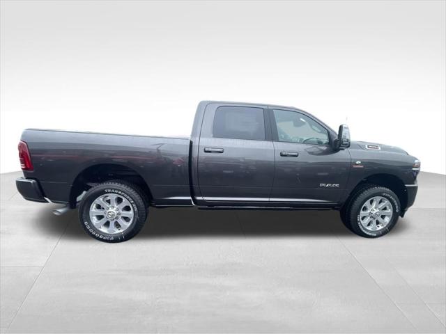 2026 Ram 3500 Laramie Crew Cab 4x4 64 Box