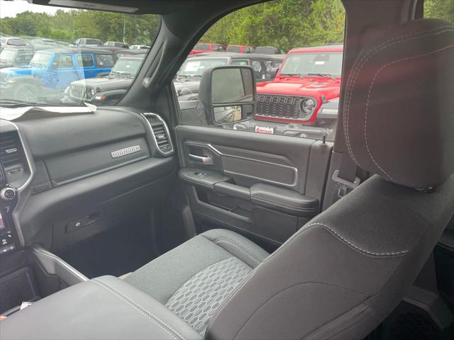 2026 Ram 2500 Big Horn Crew Cab 4x4 64 Box