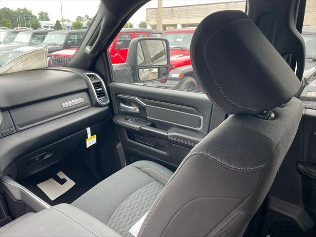 2026 Ram 2500 Big Horn Crew Cab 4x4 64 Box