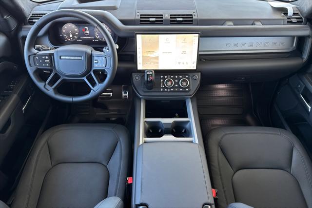 2026 Land Rover Defender P500 V8