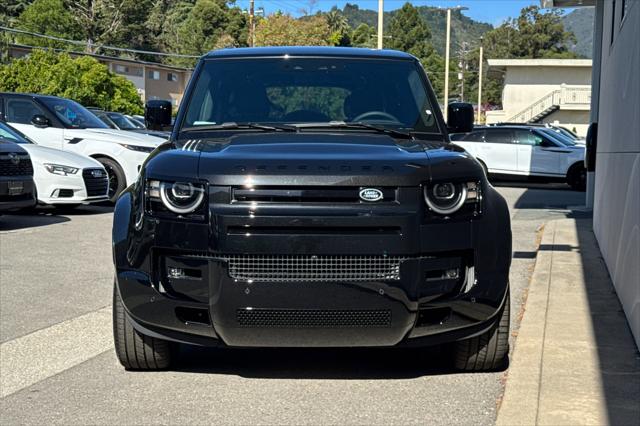 2026 Land Rover Defender P500 V8
