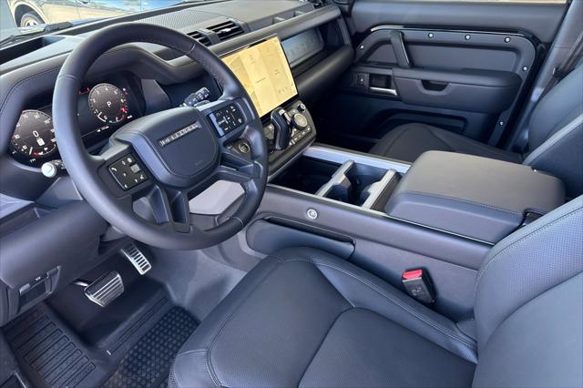 2026 Land Rover Defender P500 V8