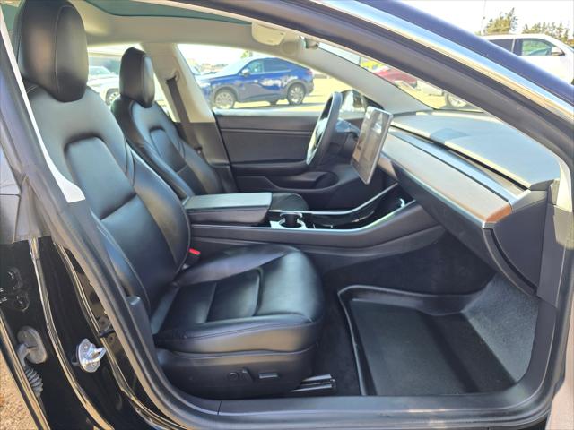 2020 Tesla Model 3 Unknown