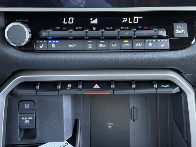 2026 Toyota Tundra Limited CrewMax 5.5' Bed