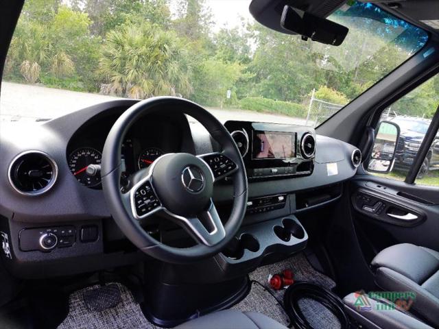 2025 Mercedes-Benz Sprinter 2500 Unknown