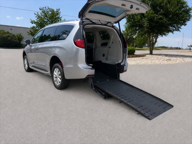 2019 Chrysler Pacifica Touring L for sale in Midlothian, VA