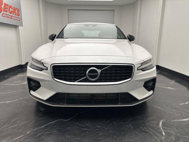 2020 Volvo S60 T6 R-Design