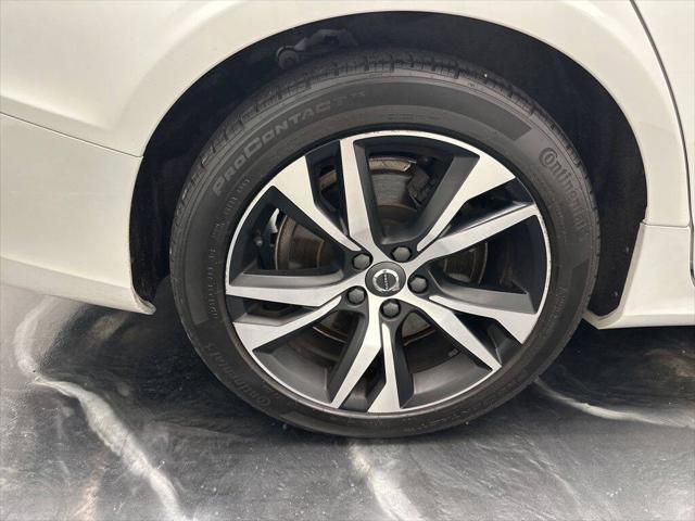 2020 Volvo S60 T6 R-Design