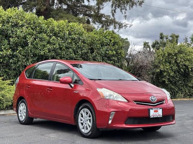 2013 Toyota Prius v Two