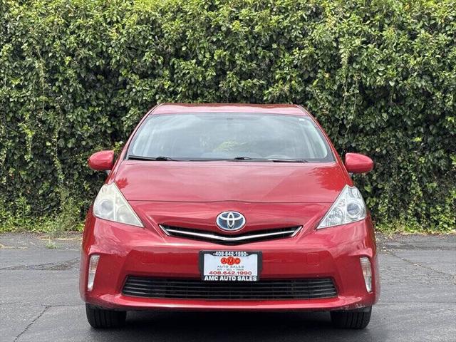 2013 Toyota Prius v Two