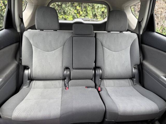 2013 Toyota Prius v Two