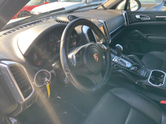 2012 Porsche Cayenne Tiptronic AWD 4dr SUV