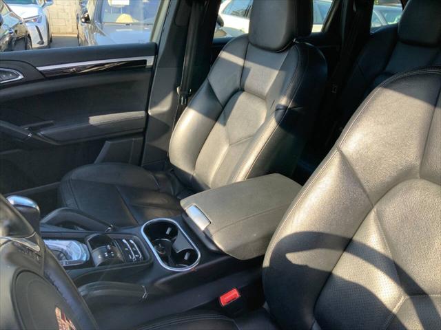 2012 Porsche Cayenne Tiptronic AWD 4dr SUV